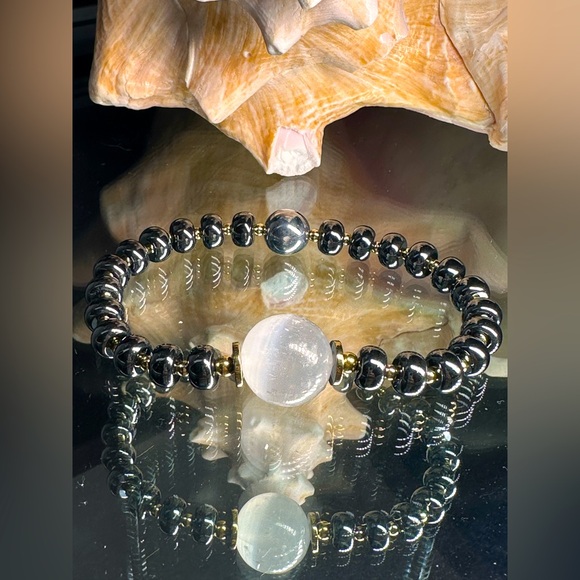 HEMATITE + SELENITE STONES NATURAL BRACELET size 7” - Picture 4 of 12